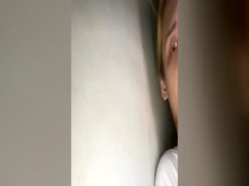 torn_alexis