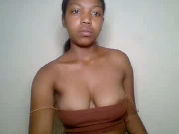 zyraelle_01