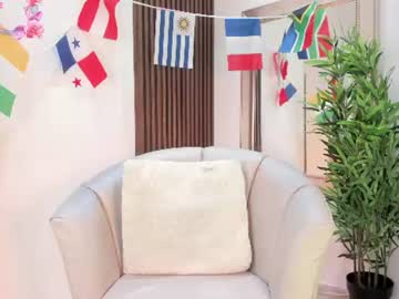 alessia_moon1