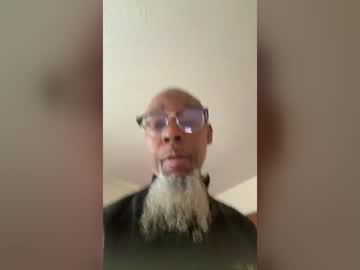 bigdaddyandpetitequeen