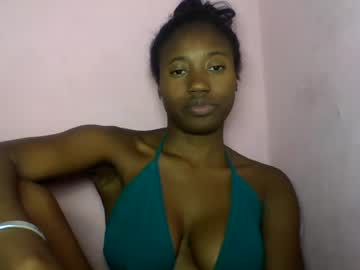 cathia_bella