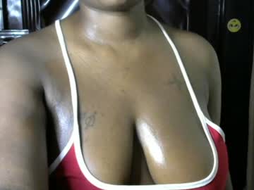 cherry_kissxx