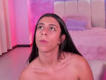 daaniela_moon