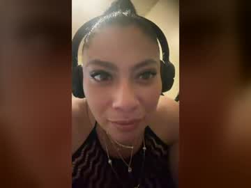diana4zuriah