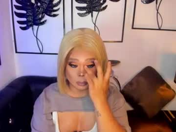 exotic_lindsay