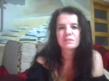 liana_bloom