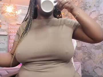 neffertiry_ebonny