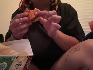 peachesyoucream