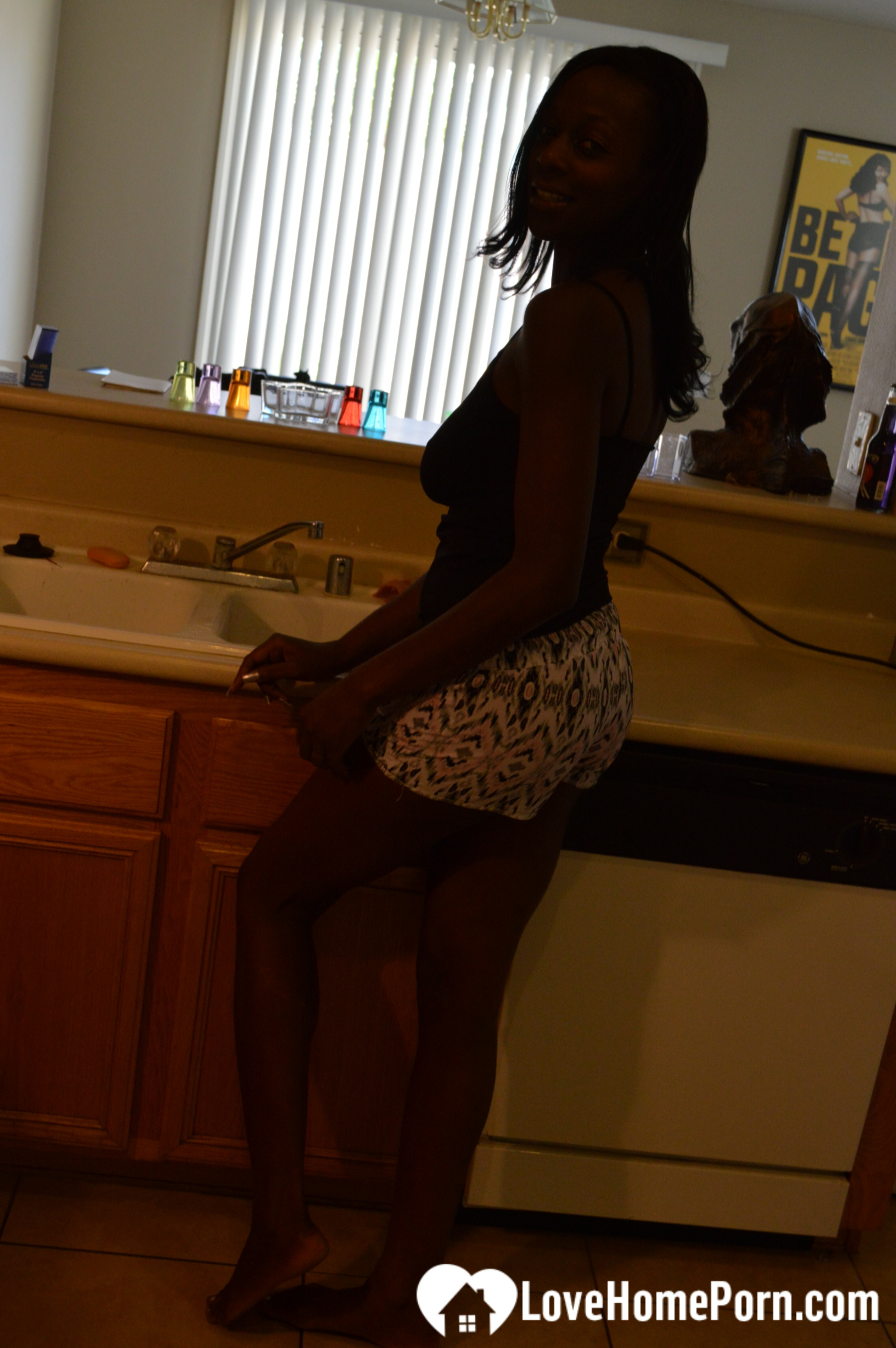 Ebony woman shows off both sides of her — 24