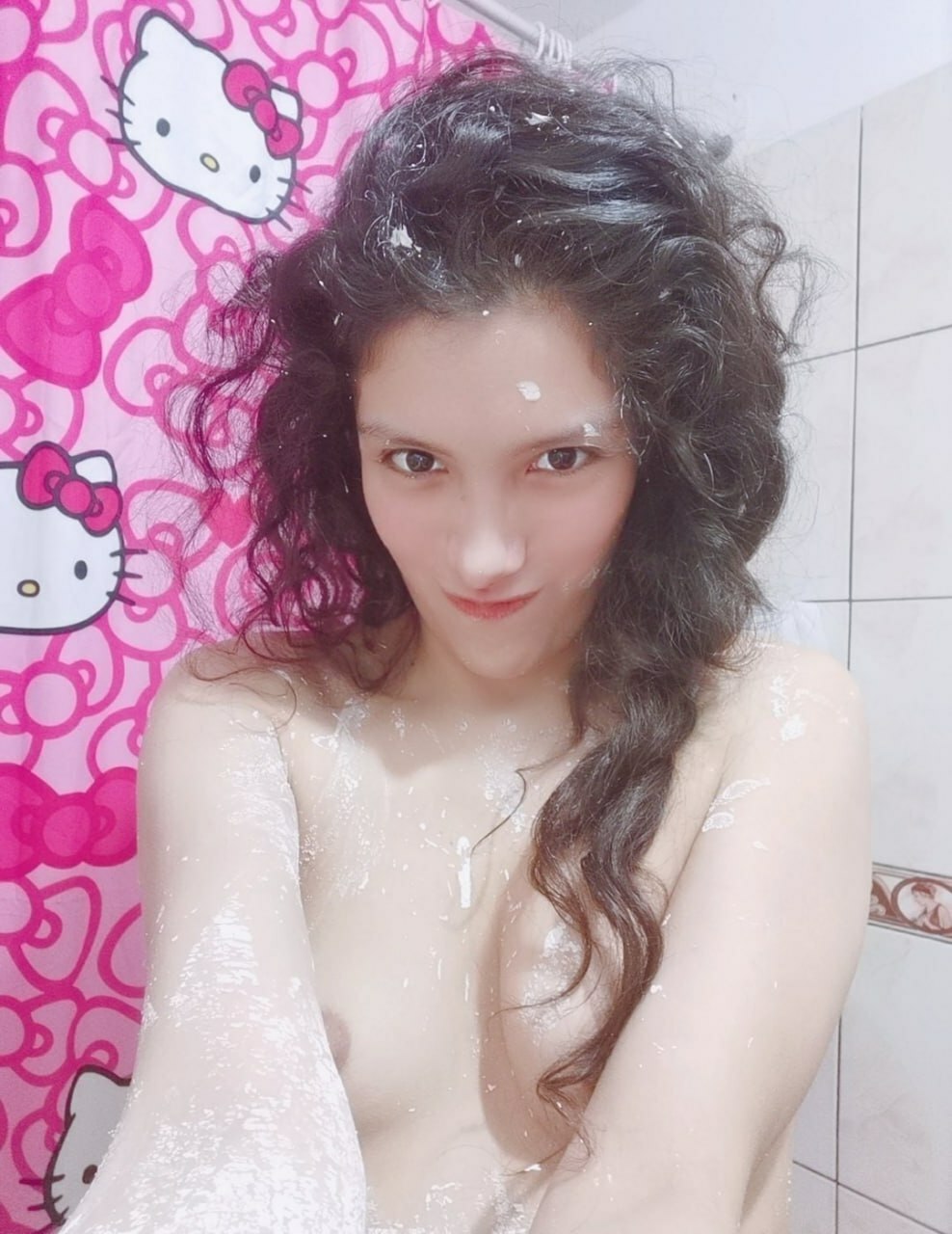 Latina whore twerks and fucks her pussy — 24